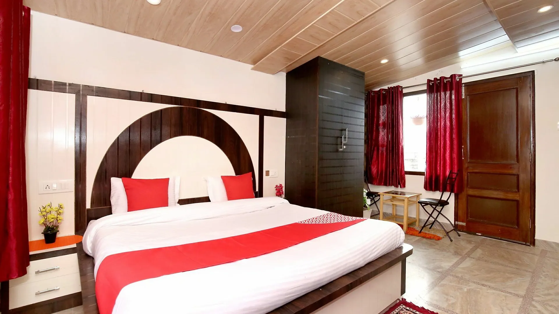 Oyo 11904 Home Cottage Stay Sec 6 Shimla Apartment